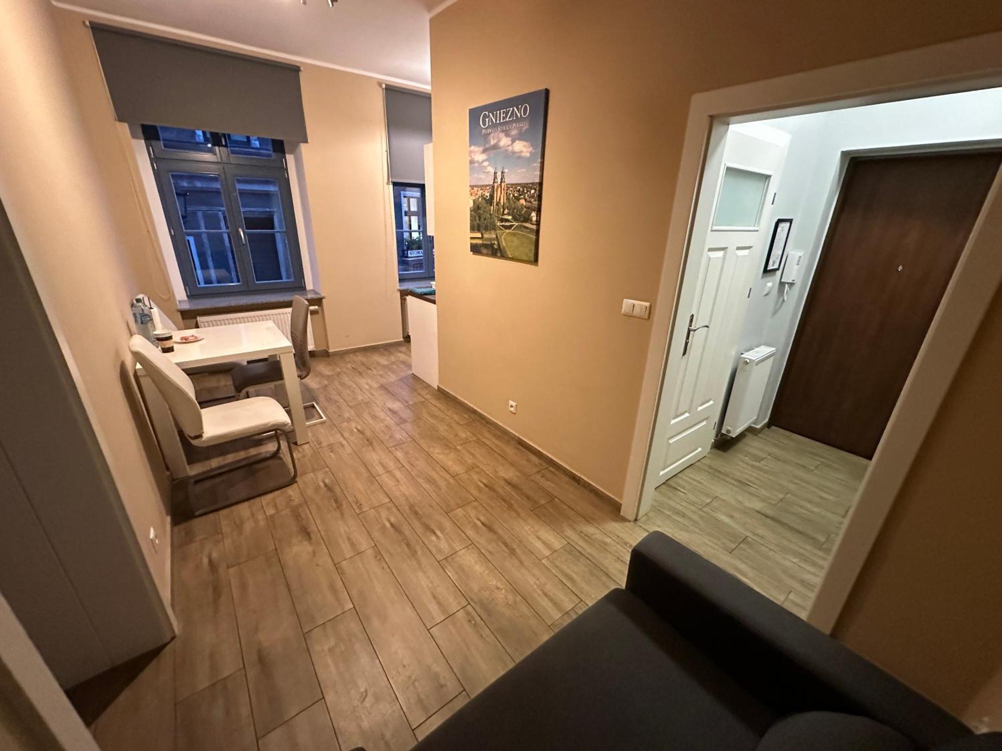 Apartament Aleksandra グニェズノ エクステリア 写真
